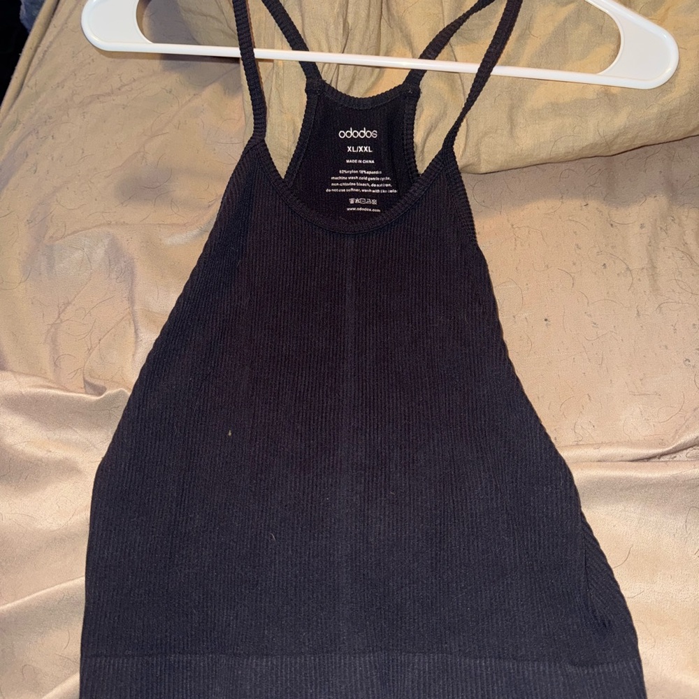 Amazon Women's Black Ribbed Tank Top